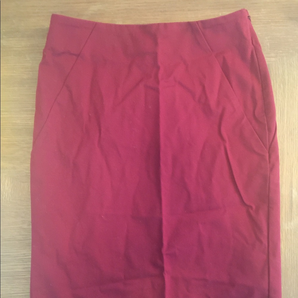 Burgundy pencil skirt